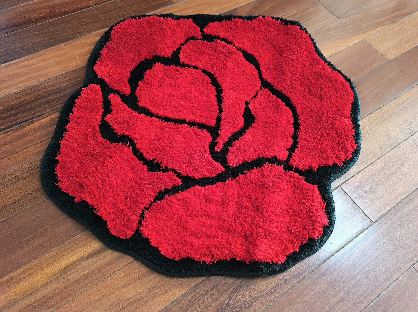 JoySwallow Irregular Valentine Red Rose Tufted Bathmat, Floral Bathroom Rug, Flower Area Rug, Floral Bedroom Rugs，Valentines Gift